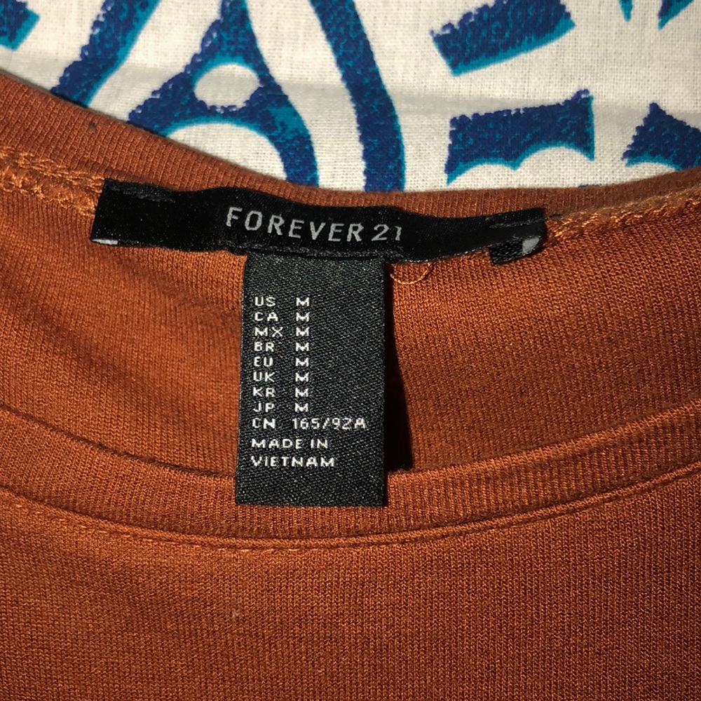 💫Forever 21💫Long sleeve Tee - Picture 2 of 3